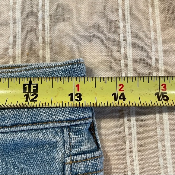 Agolde Sophie Mid Rise Ankle Jeans in Thriller 27 - Picture 10 of 12